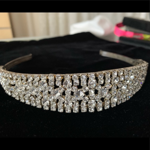 🆕🔥Very Sparkly Crystals Thick Crown Headband - Picture 2 of 8